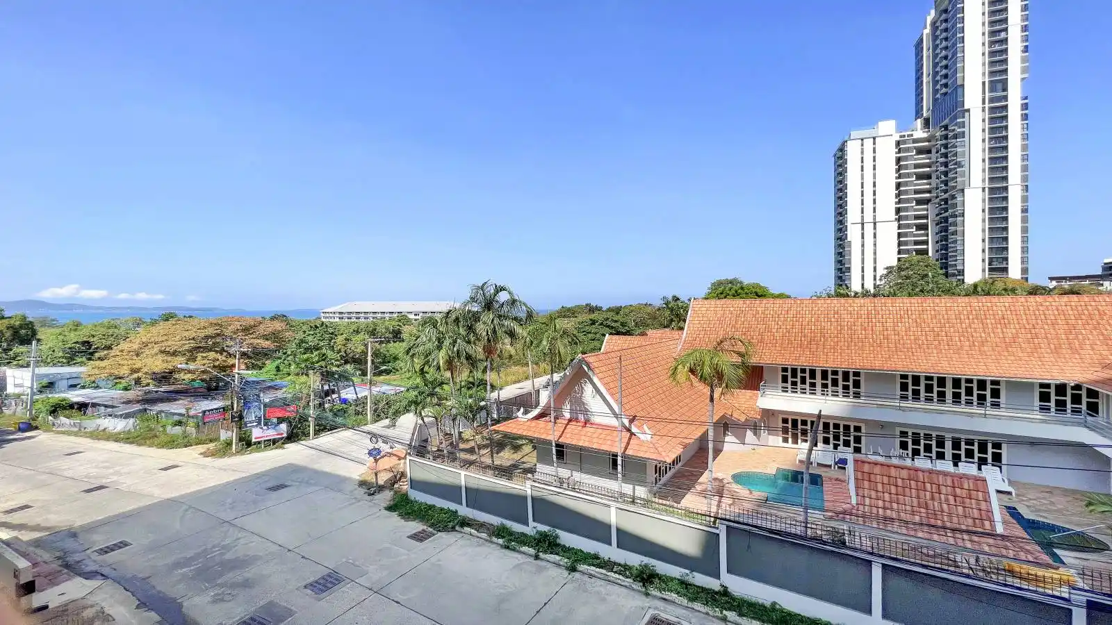 Cond for rent, Spacious, 2-bedroom condo, Cozy Beach, Elegance Condominium, Pattaya