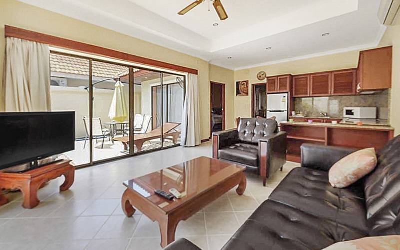 2-bedroom, pool villa, View Talay Villas, Jomtien, for sale, converted 1-bed, close to beach