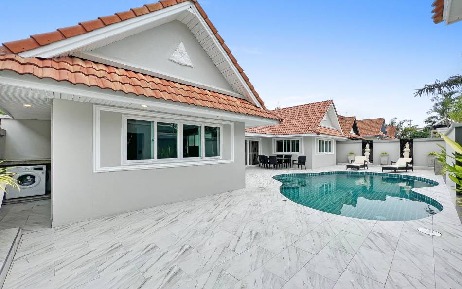 View Talay Villas, Jomtien, for sale, fully renovated, pool villa, Pattaya