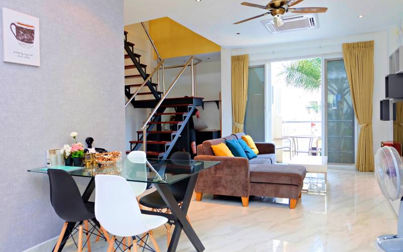 Beautiful, condo, for rent, duplex, Pratumnak, Pattaya, Jomtien