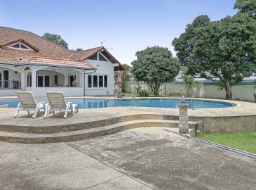 Impressive Pool Villa, Nong Plalai Pattaya, Close to Pattaya, Nong Plalai Real Estate - Property Excellence