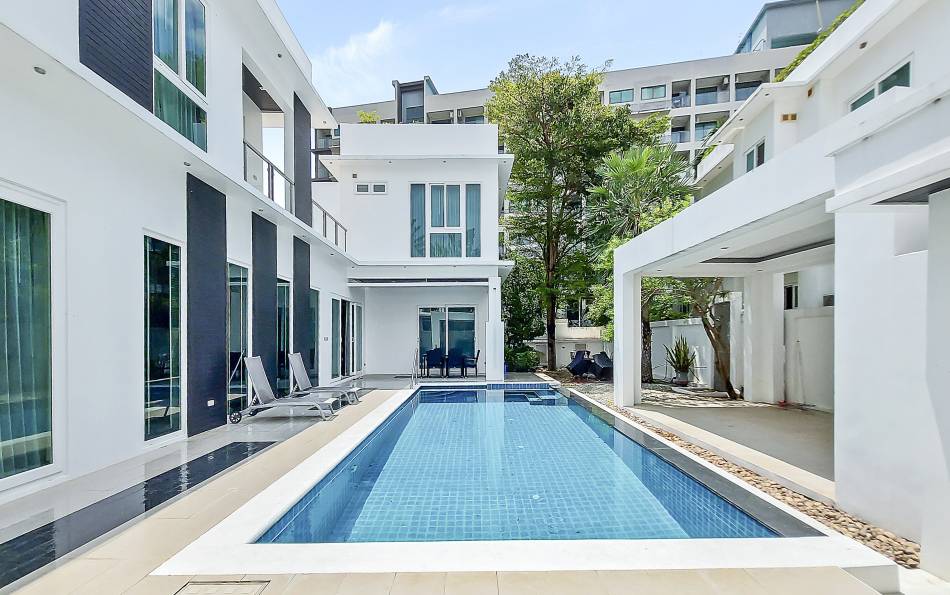 Gorgeous Pool Villa For Sale in Jomtien, pool villa in Jomtien, Jomtien properties, Jomtien properties for sale, Property Excellence