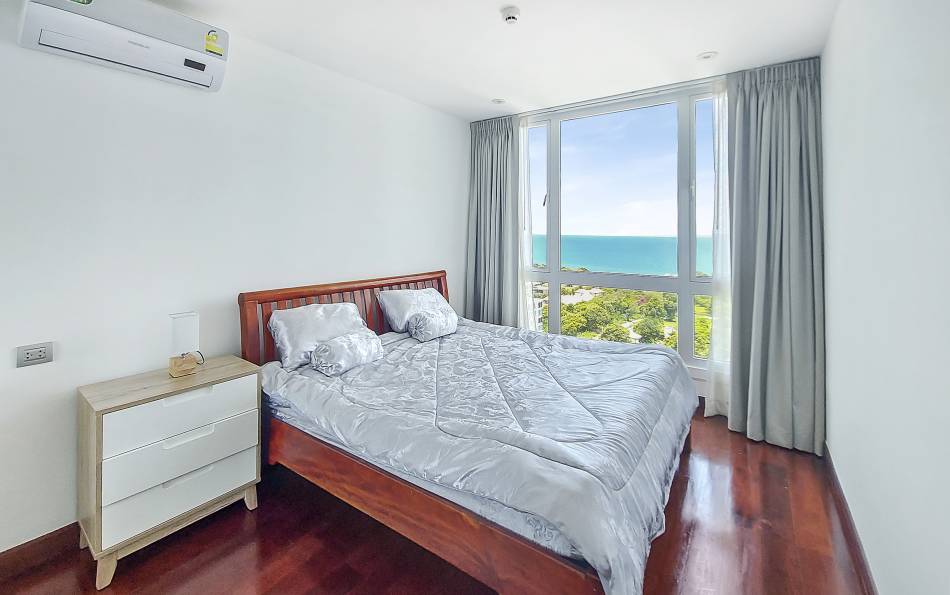 Amazing 2 bedroom condo, Cozy Beach Properties, Pratumnak Hills Properties, Property Excellence