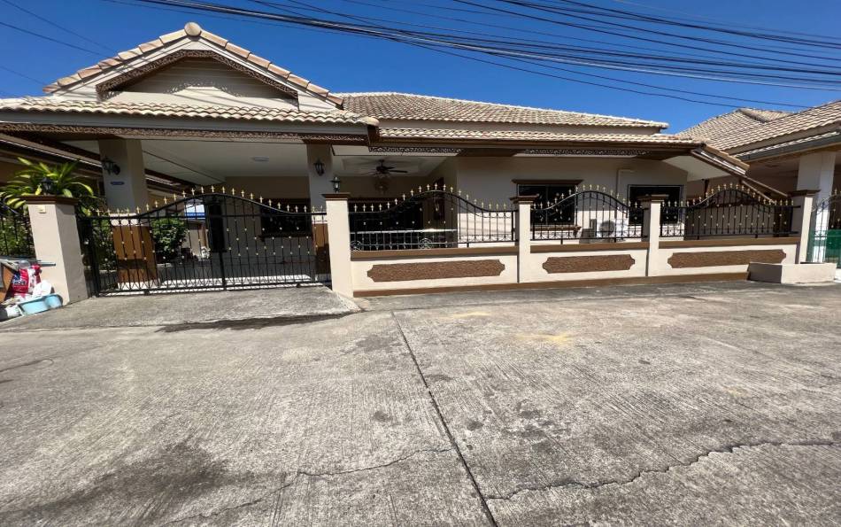 3 bedroom house for sale in East Pattaya, House in Park Royal Hill Pattaya, Pattaya properties for sale, house for sale Pattaya, Property Excellence