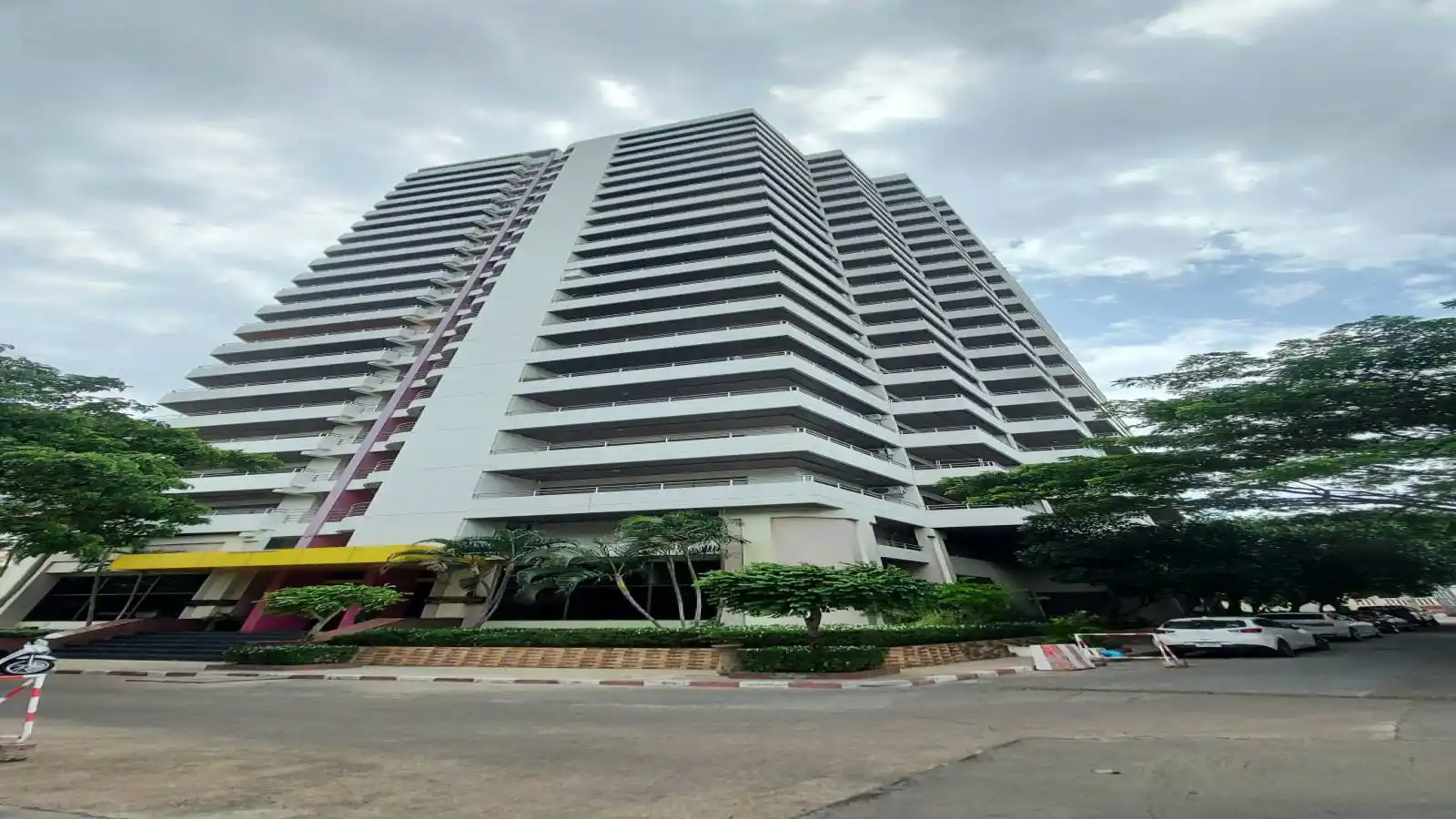 PKCP Condominium, condos for sale, condos for rent, Pratumnak condos, Property Excellence, Pattaya real estate, Chonburi real estate, Chonbury condos