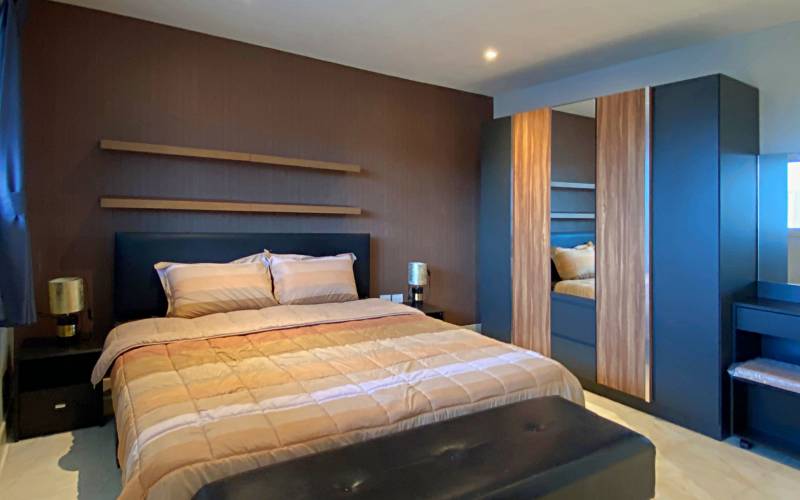 Wonderful, duplex, 2 bedroom, condo, for rent, Pratumnak, baht-bus
