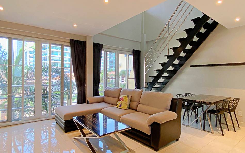 Duplex condo for rent Pratumnak, condo for rent Pratumnak, Moonlight Hill condo for rent Pratumnak, Pratumnak condos, Real Estate Pratumnak Pattaya