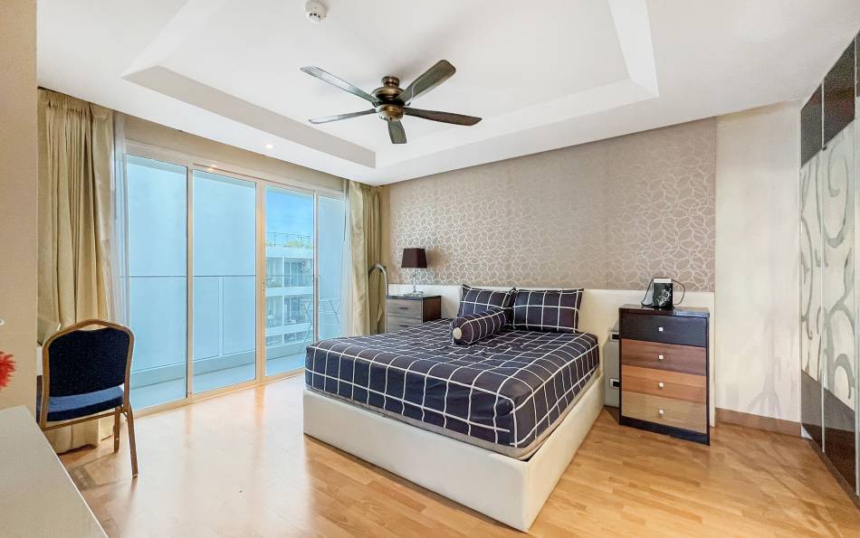 Large 1 bedroom condo for rent on Pratumnak Hill, Pattaya condo rentals, Condo for rent Pattaya, Pratumnak condo for rent, Pattaya condos, Property Excellence