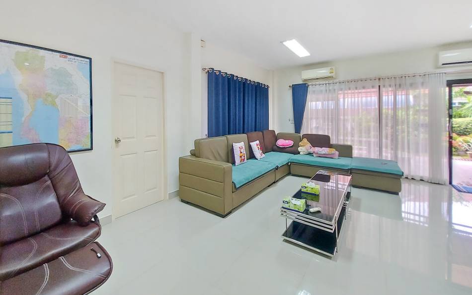 4 bedroom family home for rent in Pattaya, East Pattaya house for rent, Mabprachan Lake house for rent, East Pattaya houses, Mabprachan Lake area house for rent, Property Excellence