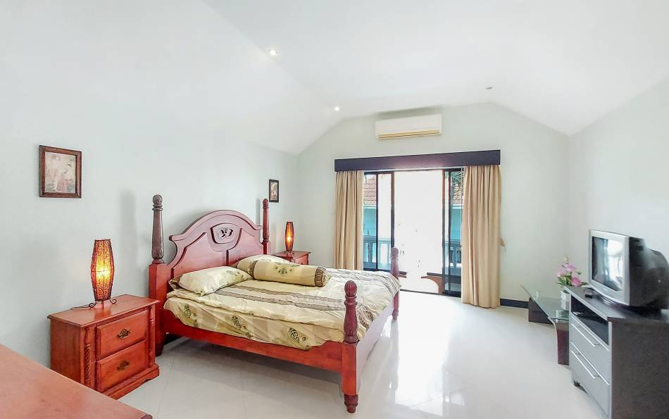 3 bedroom house for sale near the beach in Pattaya, Na Jomtien house for sale, Palm Grove Na Jomtien house for sale, Ocean Lane Na Jomtien house for sale, Property Excellence