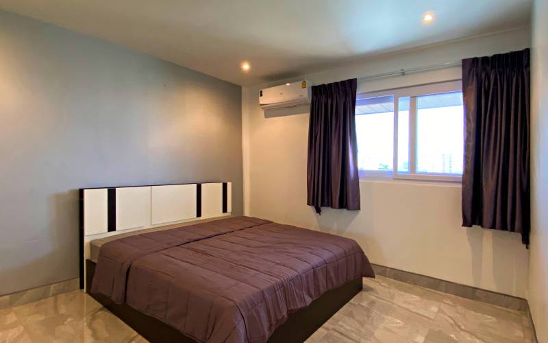 Beautiful, 2 bedroom, duplex condo, for rent, Pratumnak Hill, Moonlight Hill