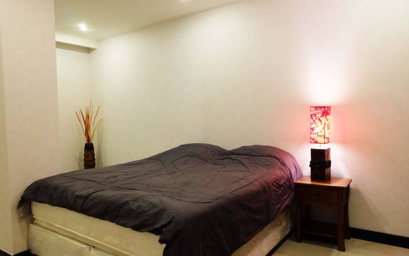 Large 2 bedroom condo for sale Pratumnak, investment property for sale Pattaya, good rental return Pattaya, Pattaya condo for sale, Pratumnak condo for sale, Property Excellence