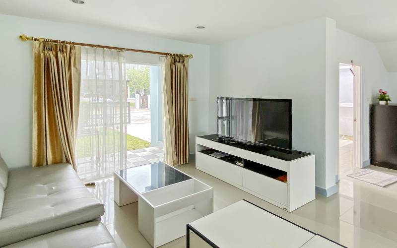 3 bedroom house for sale in Pattaya, Central Hillside Pattaya house for sale, 2 storey house in Pattaya for sale, Pattaya real estate, house without pool for sale Pattaya, Property Excellence