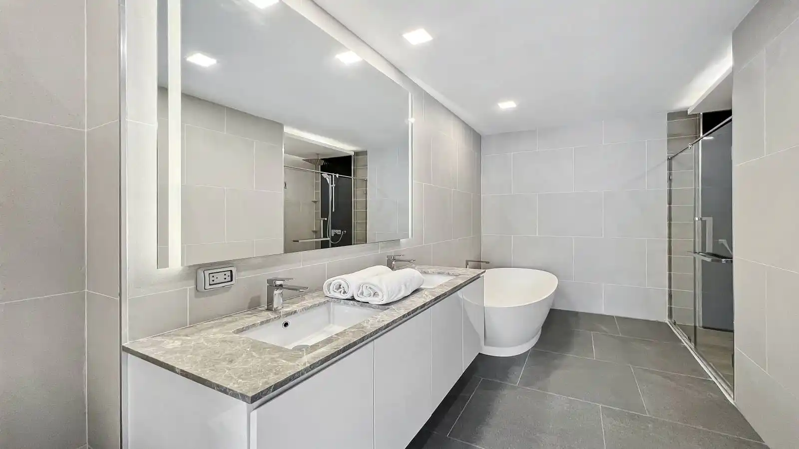 Serenity Jomtien Residence, Serenity Jomtien, Condo for sale in Jomtien, Serenity Jomtien condo for sale, Condo for rent in Jomtien, Jomtien Real Estate Agency, Property Excellence