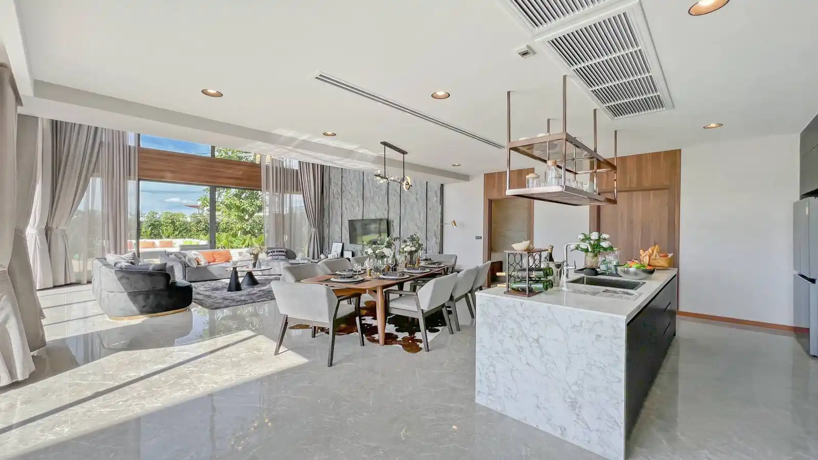 Listed by Property Excellence, the Rosewood Pool Villa in Highland Park, Pattaya, awaits you. Experience sophisticated living with a private pool and community luxuries. Enquire now to view and transform your dream into an address.