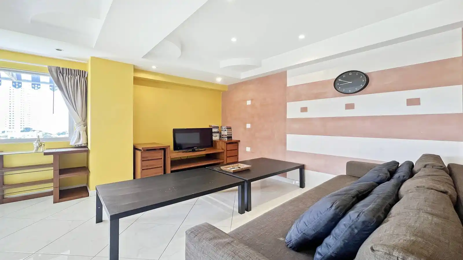 Ruamchok Condoview 5, Ruamchok Pattaya, Ruamchok Pratumnak, Property Excellence, cheap condo for rent on Pratumnak, Property Excellence