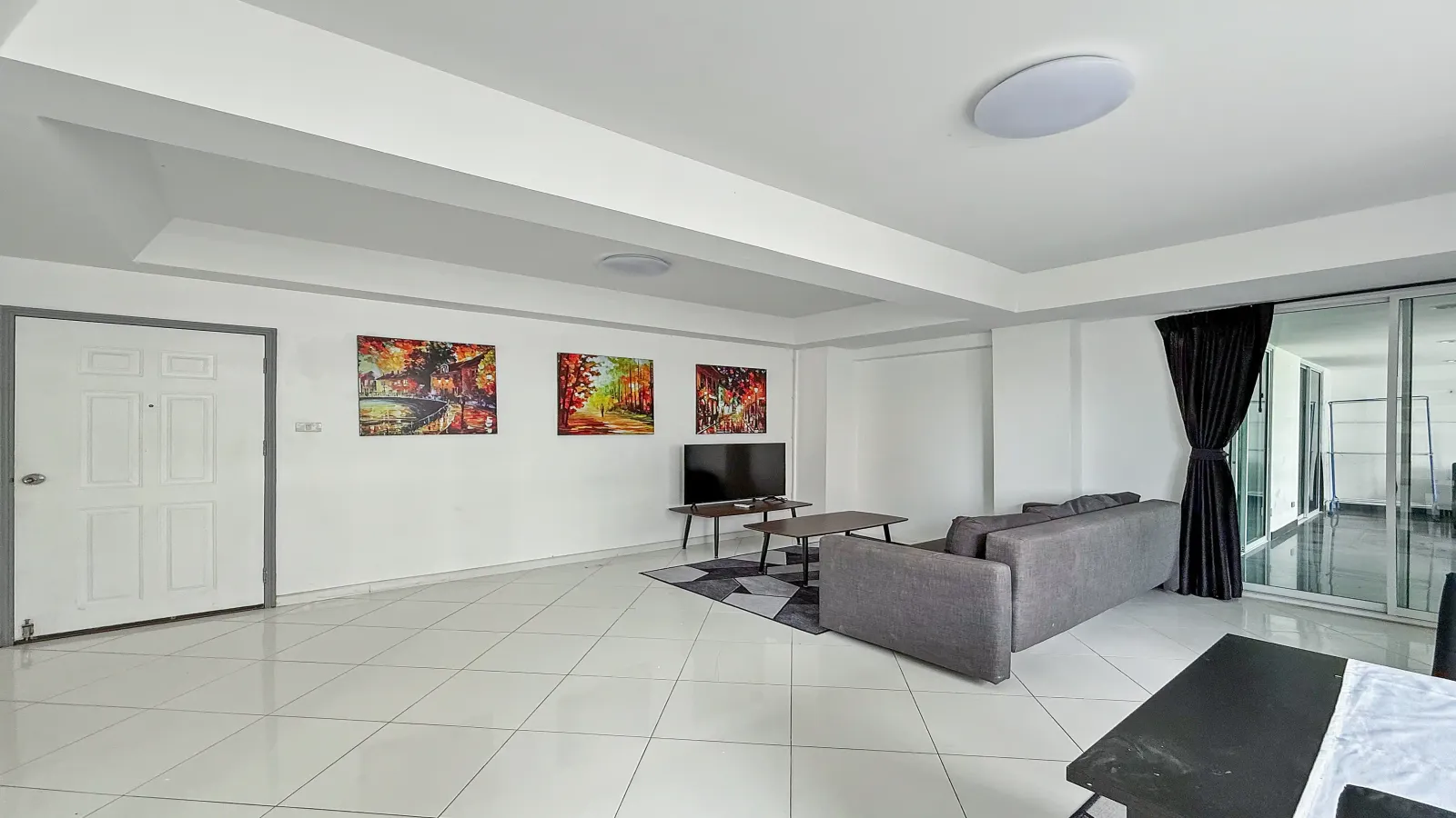 Cheap 2 bedroom condo for rent Pratumnak, condo for rent Pratumnak, Leading Pattaya Estate Agent, Property Excellence