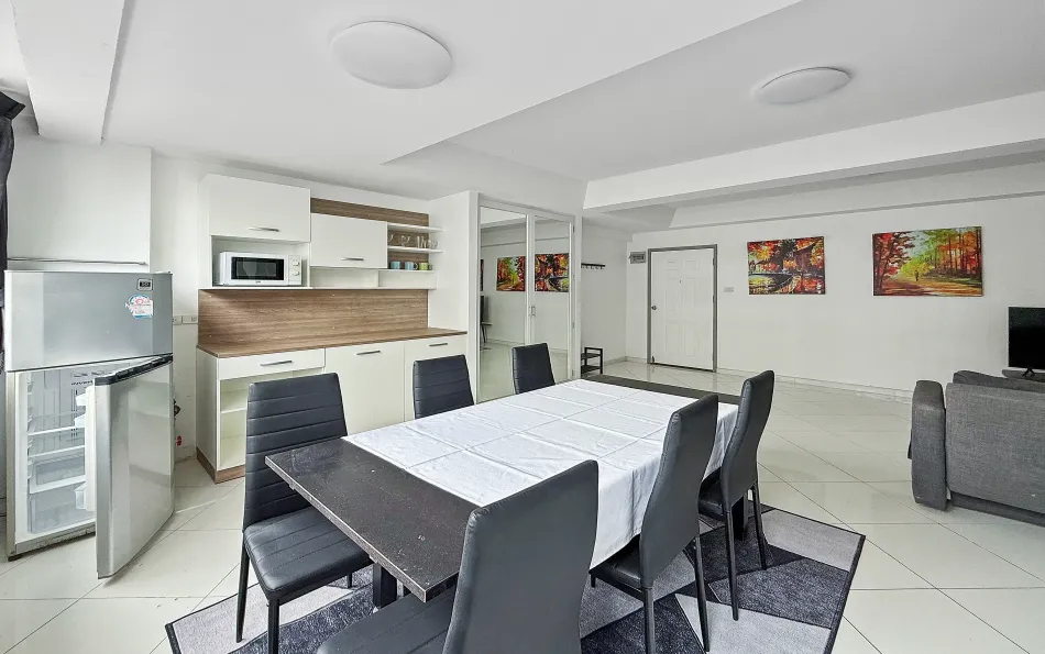 Cheap 2 bedroom condo for rent Pratumnak, condo for rent Pratumnak, Leading Pattaya Estate Agent, Property Excellence