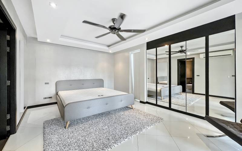Palm Oasis Jomtien, Palm Oasis Jomtien house for sale, Fully renovated house for sale in Jomtien, Luxury house for sale in Pattaya, Luxury house for sale in Jomtien, Jomtien property expert, Property Excellence