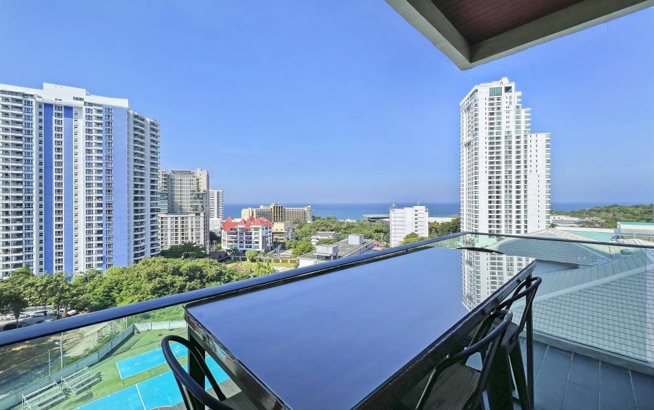 Superb 2 bedroom for sale on Cozy beach, condo for sale in The Point condominium Pattaya, Pattaya condo for sale, 2 bedroom condo Pratumnak for sale, Trust Pattaya Real Estate Agency, Property Excellence