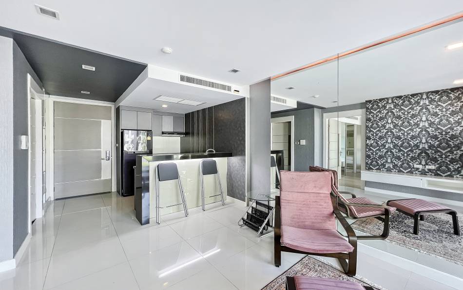 Condo for sale in Pattaya, Apus Pattaya condo for sale, 1 bedroom condo for sale in Central Pattaya, Trusted Pattaya agent, Estate Agent Pattaya, Property Excellence